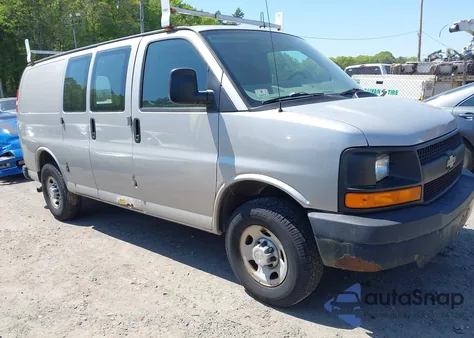 2008 Chevrolet Express Work Van из США, поврежденный, VIN 1GCGG25C981162904